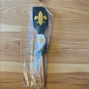 Black and Gold Fleur-de-lis Spatula Set